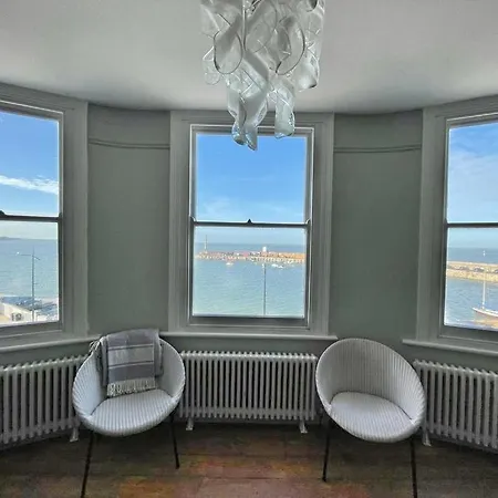 Stunning 2 Bedroom Sea View - Margate Old Town Exterior photo